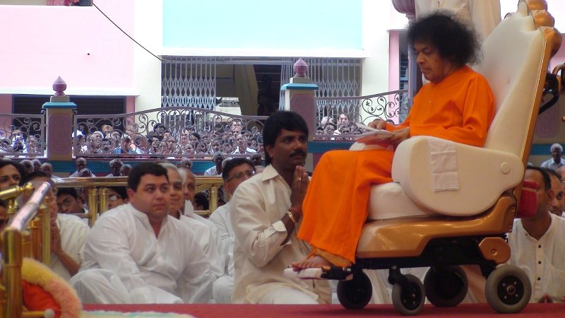 India Sai Baba3.jpg